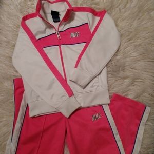 Nike jogging suit